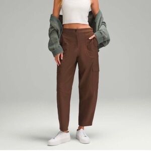 Lululemon Light Utilitech Cargo Pocket Pant